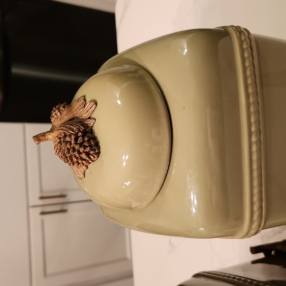 Belaverra Canister Set x 2 Avocado Green Pinecone Italian French Country - Picture 3 of 12
